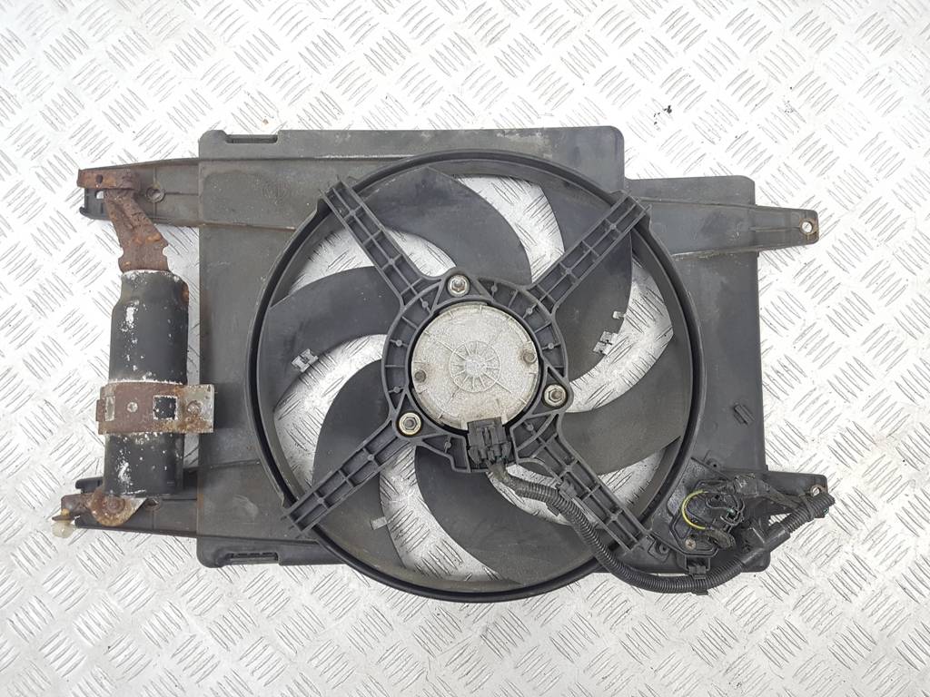 Вентилятор радиатора основного Lancia Kappa купить в России