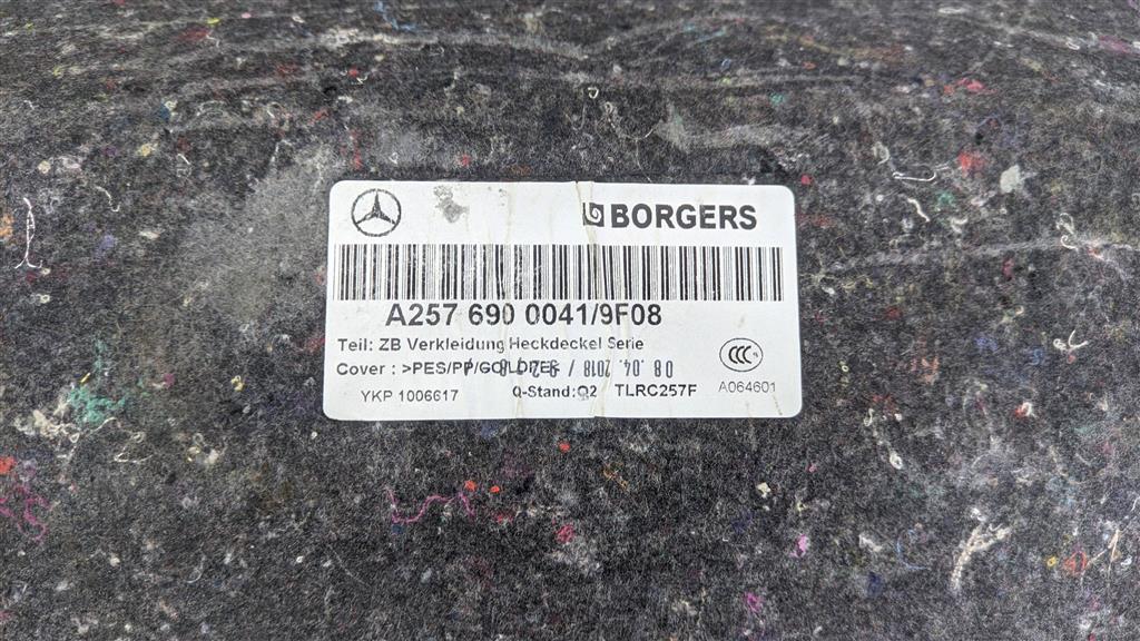 Обшивка крышки багажника Mercedes CLS-Class (W257) купить в России