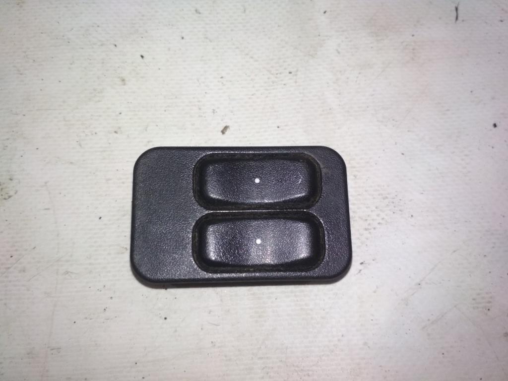 Кнопки стеклоподъемника - Opel Zafira A (1999-2005)